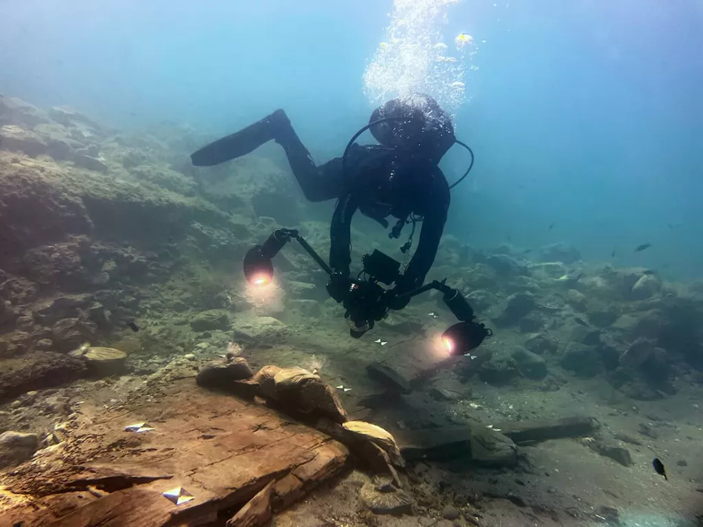 Ispica a 6th Century BC Greek Shipwreck found off Sicily - Diving on Ispica